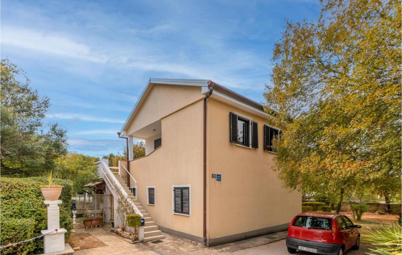 Pet Friendly Apartment In Pinezici With Wifi מראה חיצוני תמונה